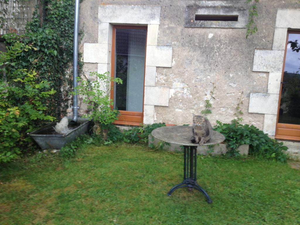 Domaine De La Grange Aux Dimes Villa Feux Szoba fotó
